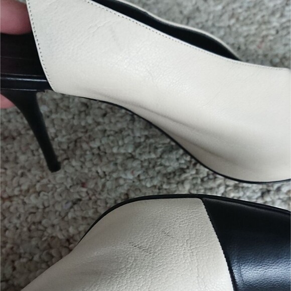 Narciso Rodriguez Black and Cream White slingback pumps size 38.5 - Picture 12 of 12